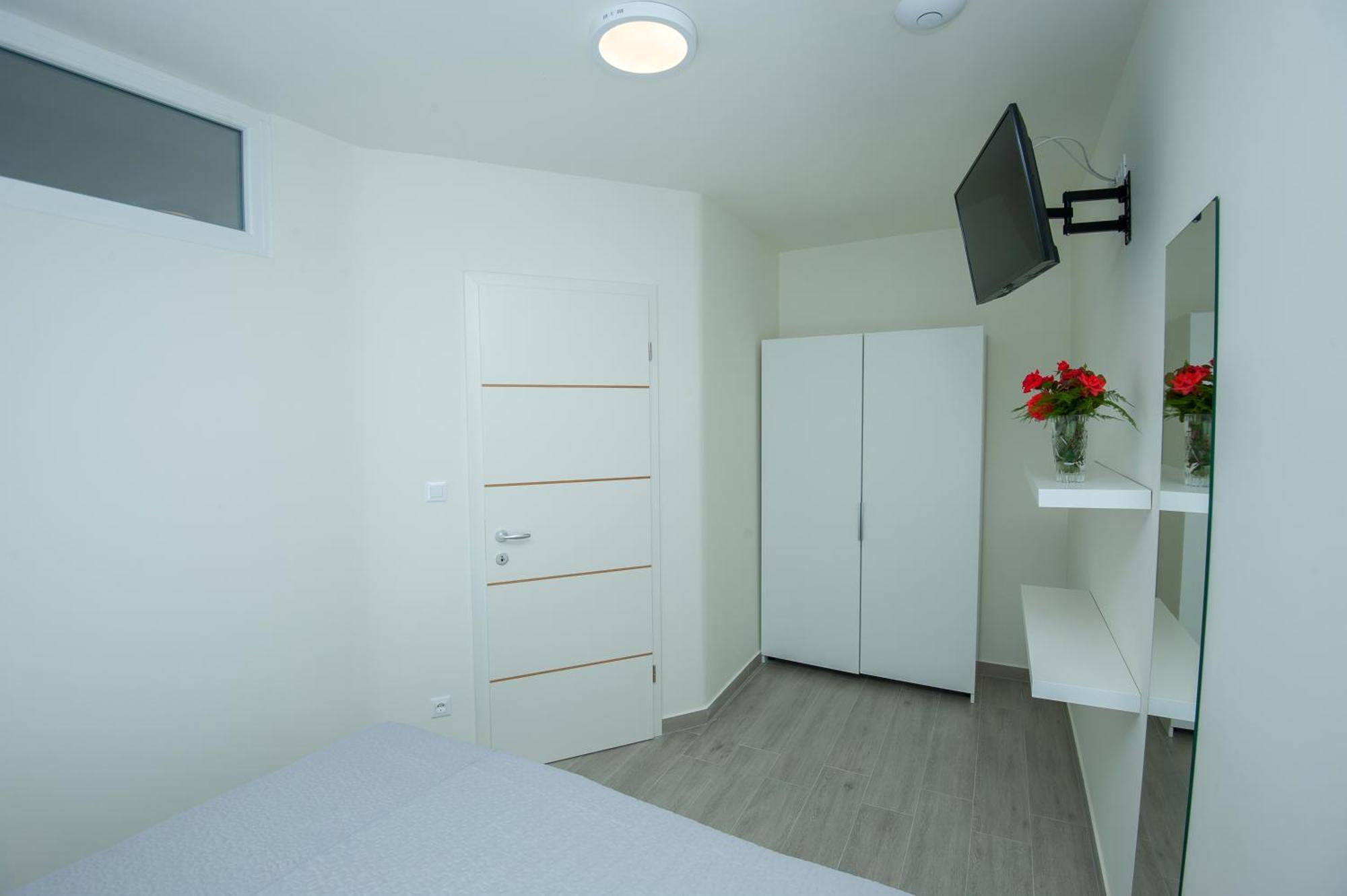 Seaside Luxury Suites Podstrana Kamer foto