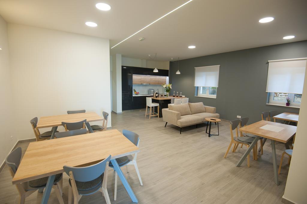 Seaside Luxury Suites Podstrana Buitenkant foto