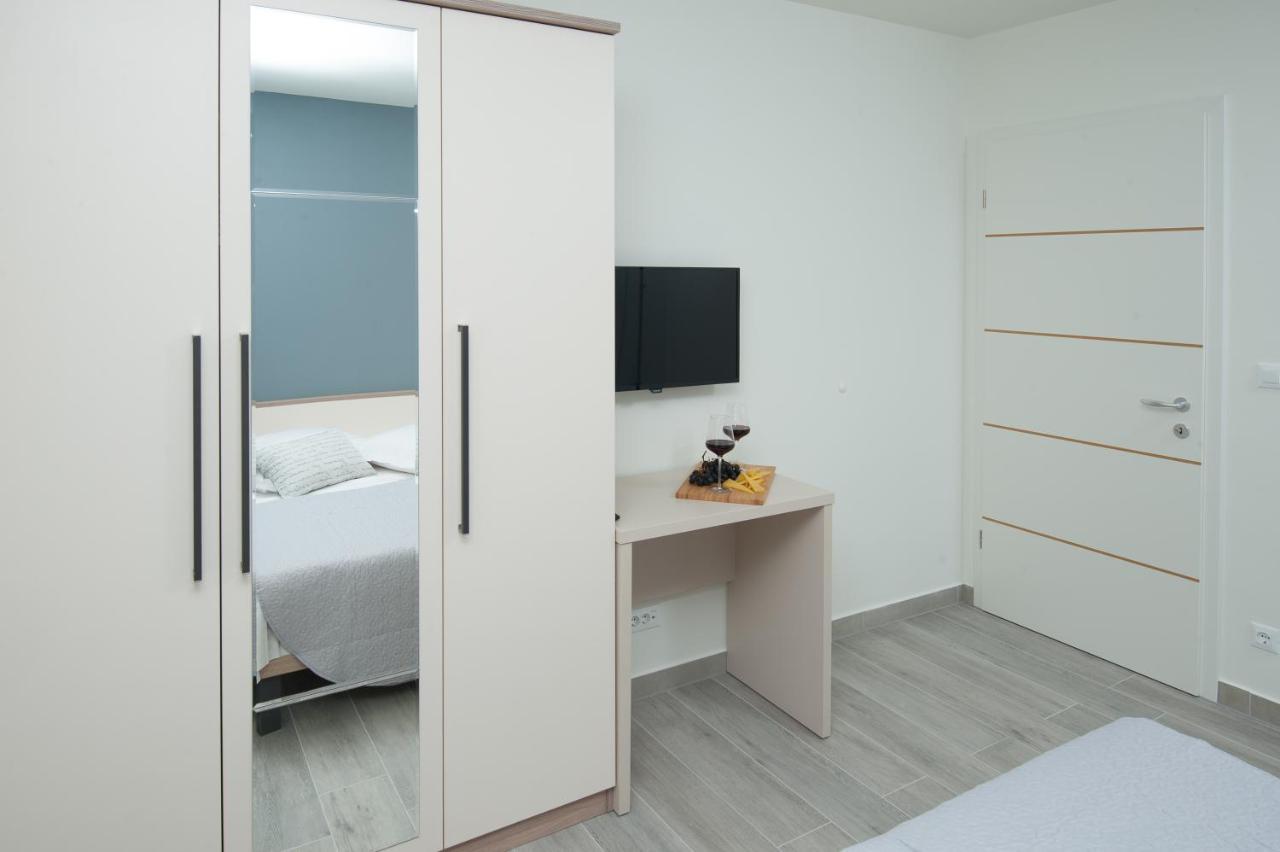 Seaside Luxury Suites Podstrana Kamer foto