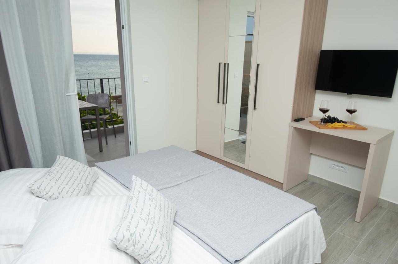 Seaside Luxury Suites Podstrana Kamer foto